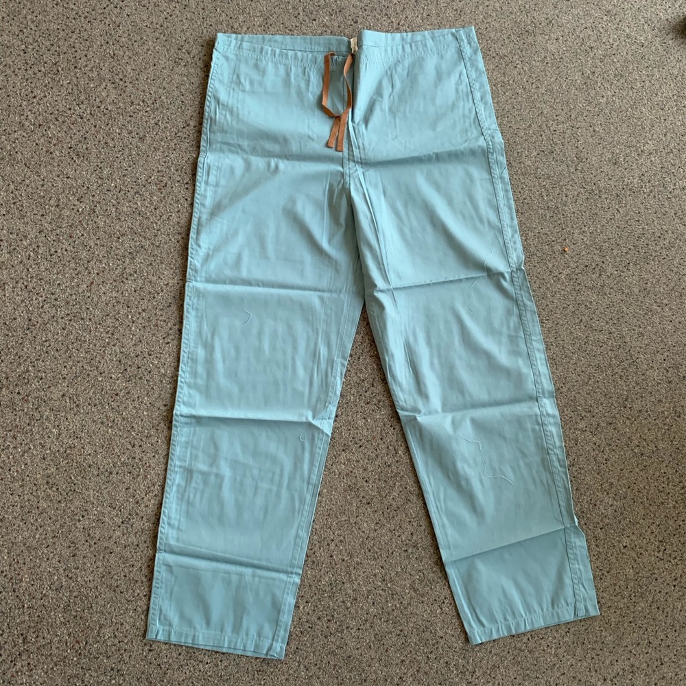 Scrub Set - Picture 3 of 5